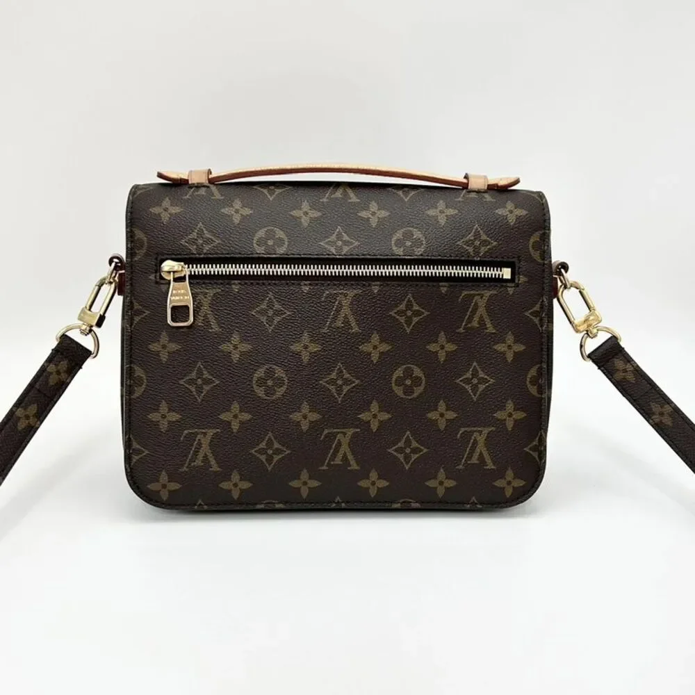 Louis Vuitton Women Pre-Loved Bag Very Good Condition